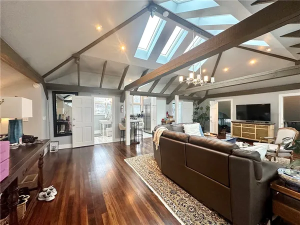 $15,000 | 10 Young Street, Unit 3, Newport, RI 02840