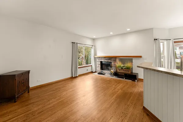 $539,000 | 707 Marigold Court, Naperville, IL 60540