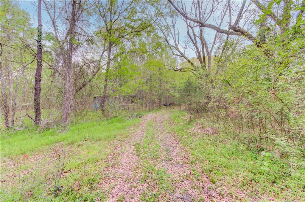 194 Highway 82 Jefferson, GA 30549 - Photo 11 of 25