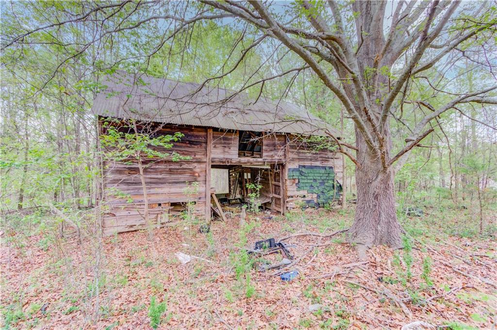 194 Highway 82 Jefferson, GA 30549 - Photo 16 of 25