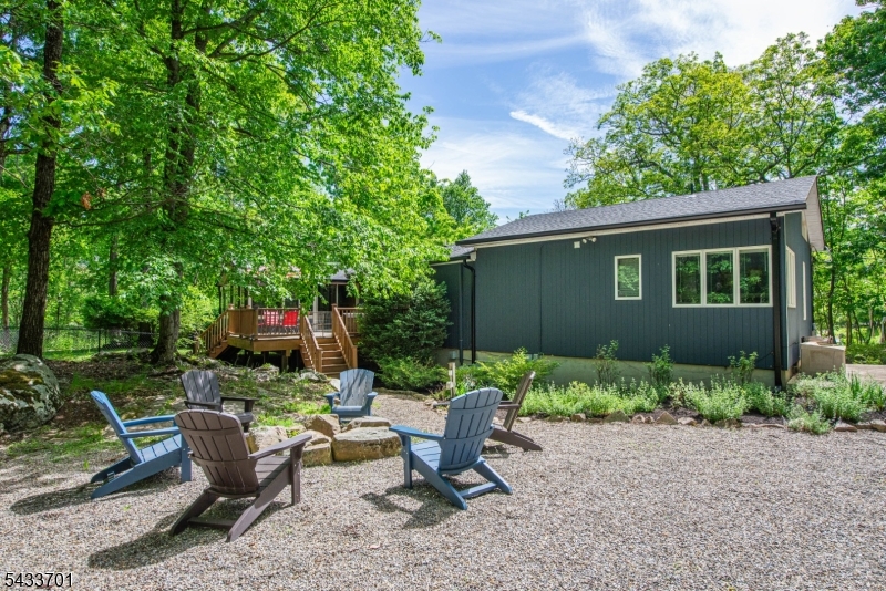 37 Green Road Sparta, NJ 07871 - Photo 11 of 49