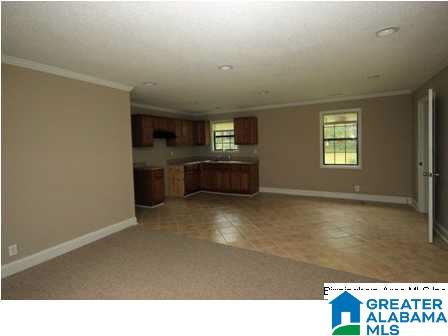 2506 Simpson Street Anniston, AL 36201 - Photo 3 of 25