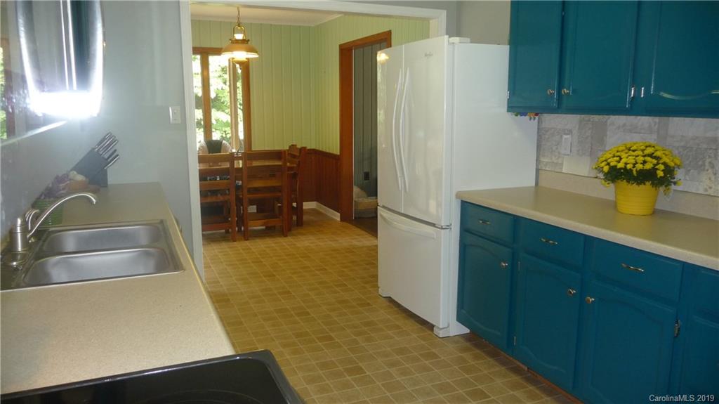 1624 Howard Gap Road Tryon, NC 28782 - Photo 8 of 35