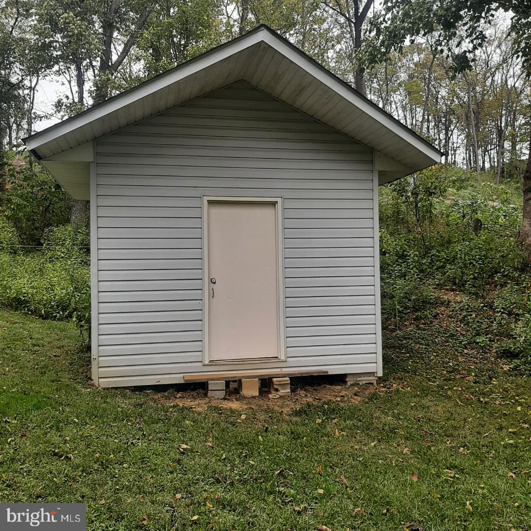 502 Dailey Road Charles Town, WV 25414 - Photo 18 of 18 Storage Shed
