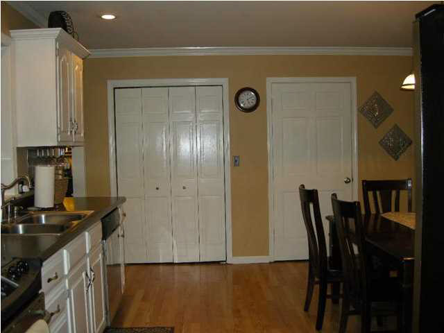 5500 Spring Corner Road Newburgh, IN 47630 - Photo 8 of 18