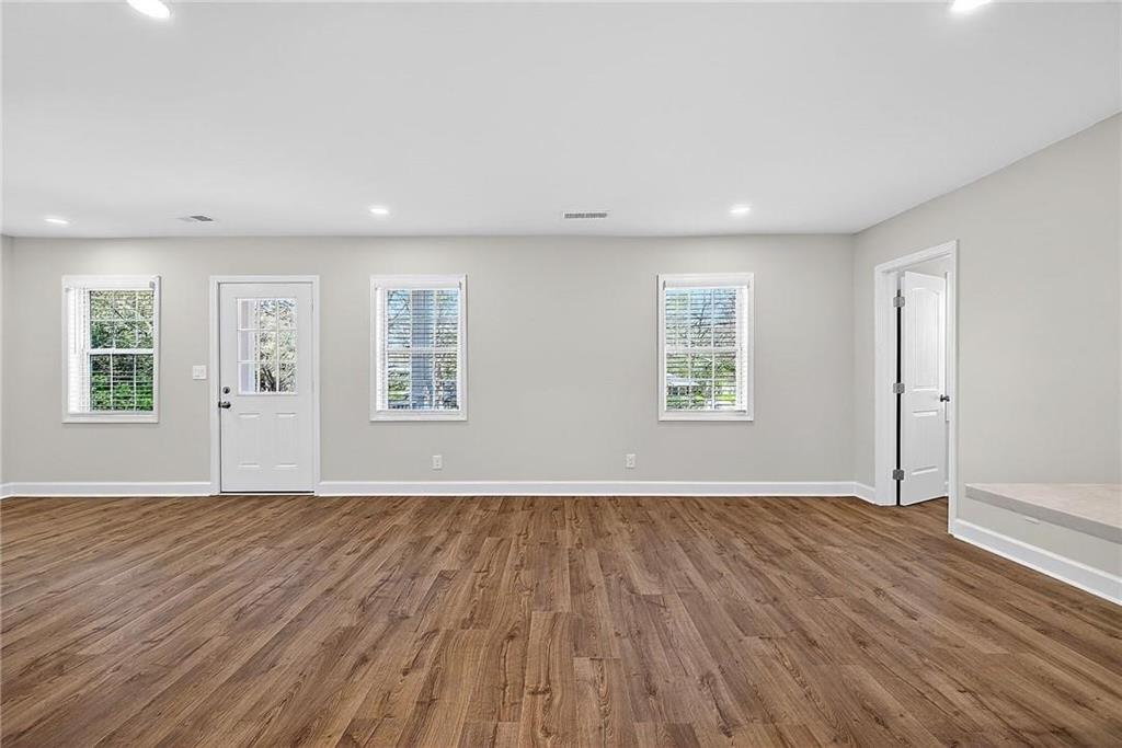 955 South Columbia Drive Decatur, GA 30030 - Photo 9 of 31