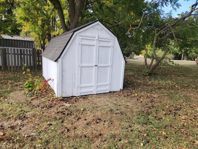 $215,000 | 1157 Avenue D Street, Greencastle, IN 46135