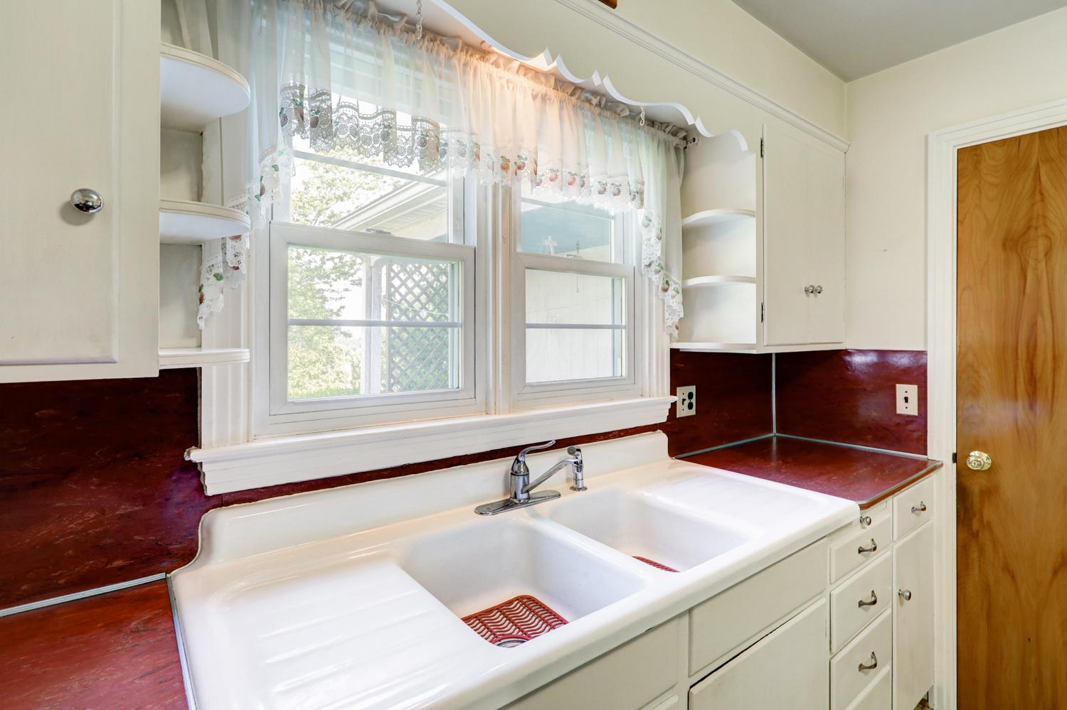149 Owl Hill Road Lititz, PA 17543 - Photo 21 of 38 Gallery Image 21