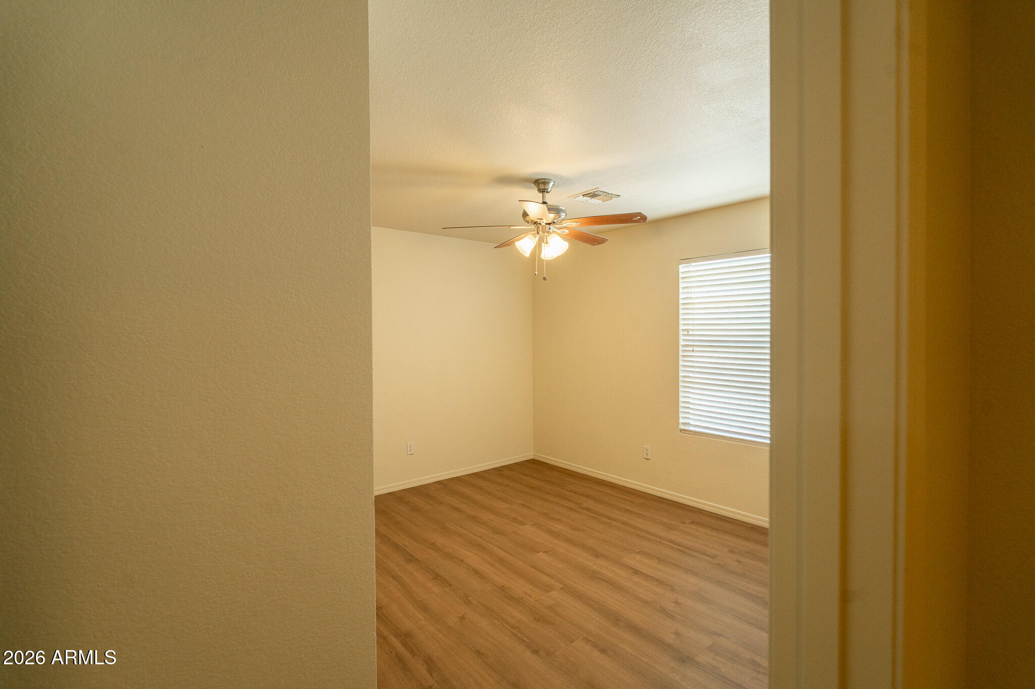 649 East Springfield Place Chandler, AZ 85286 - Photo 11 of 20 DSC02723