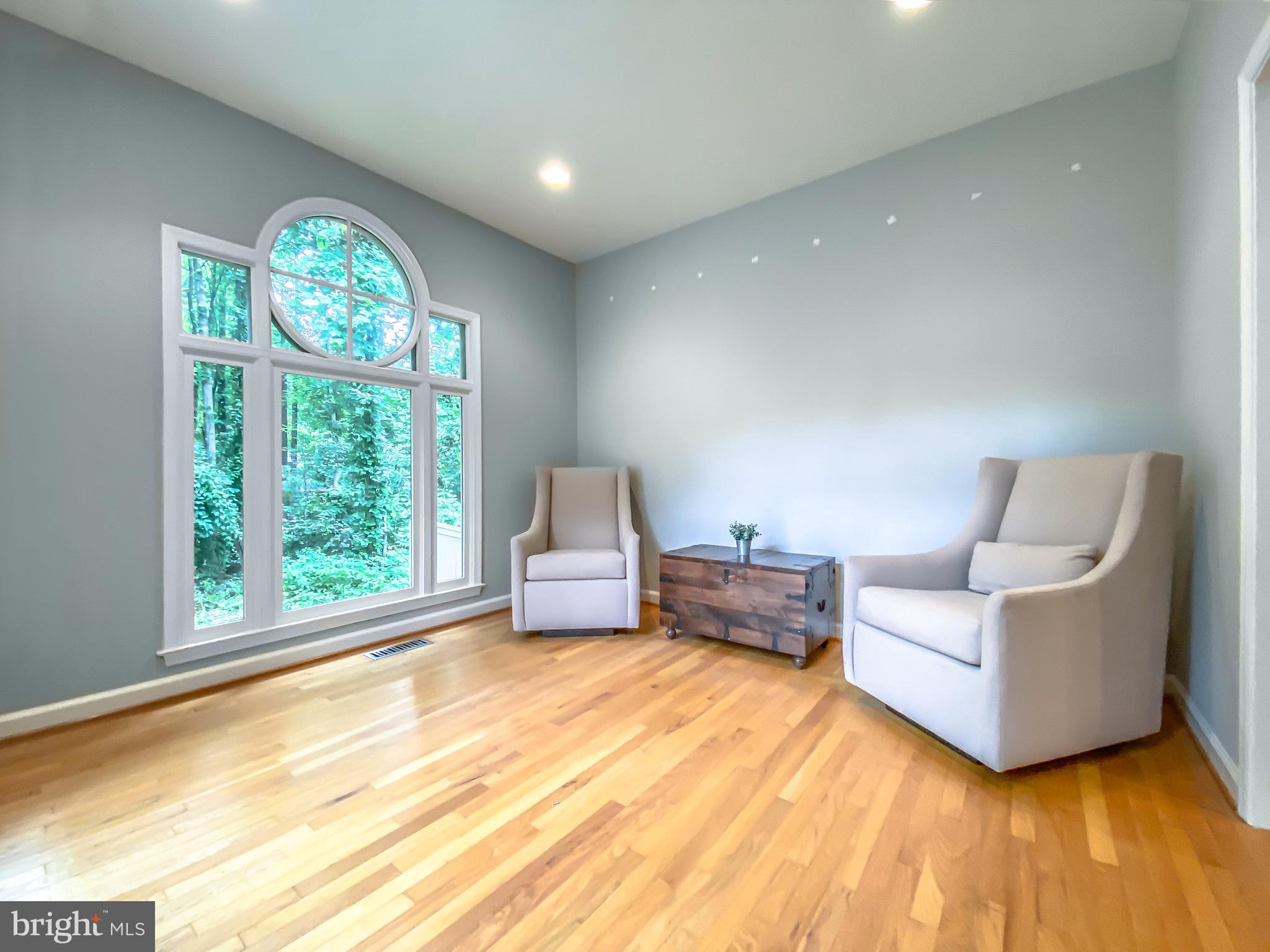 1310 Red Hawk Circle Reston, VA 20194 - Photo 10 of 25