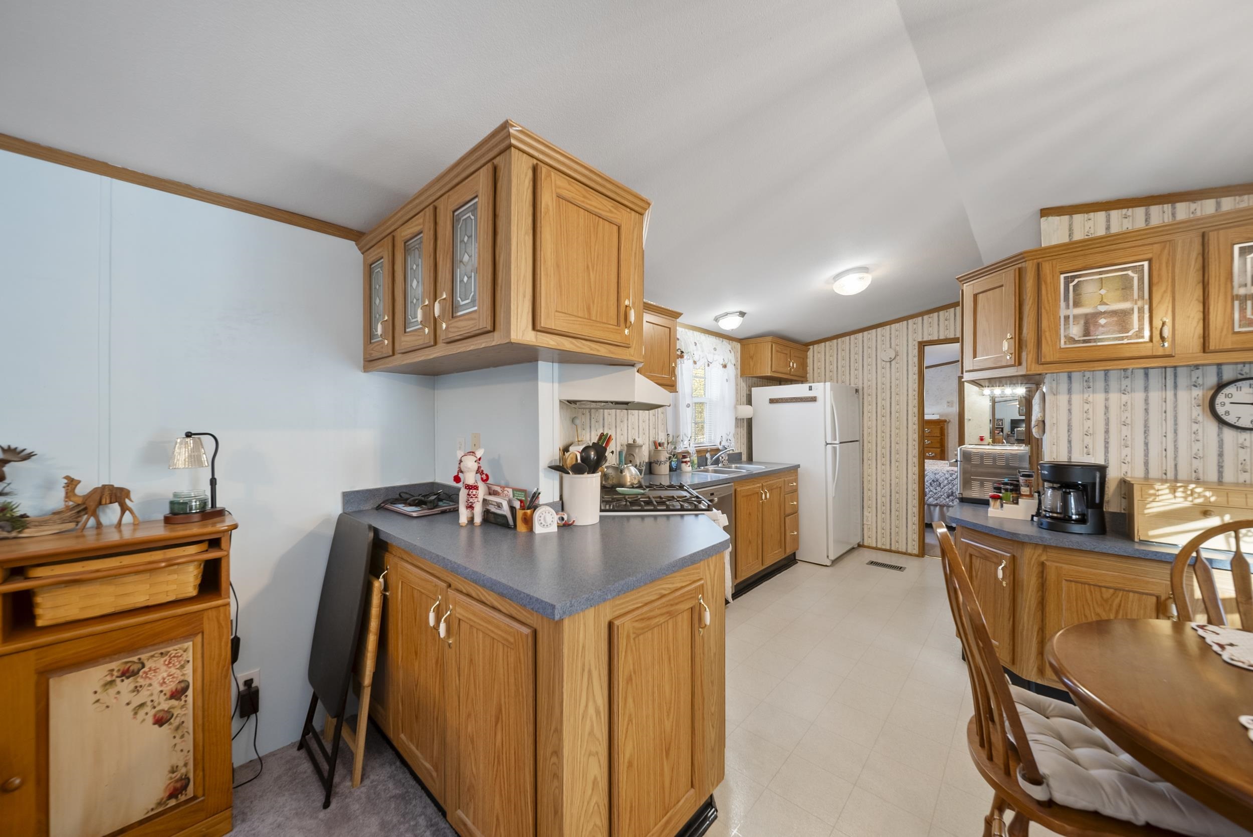 6 Adams Street Epsom, NH 03234 - Photo 6 of 31