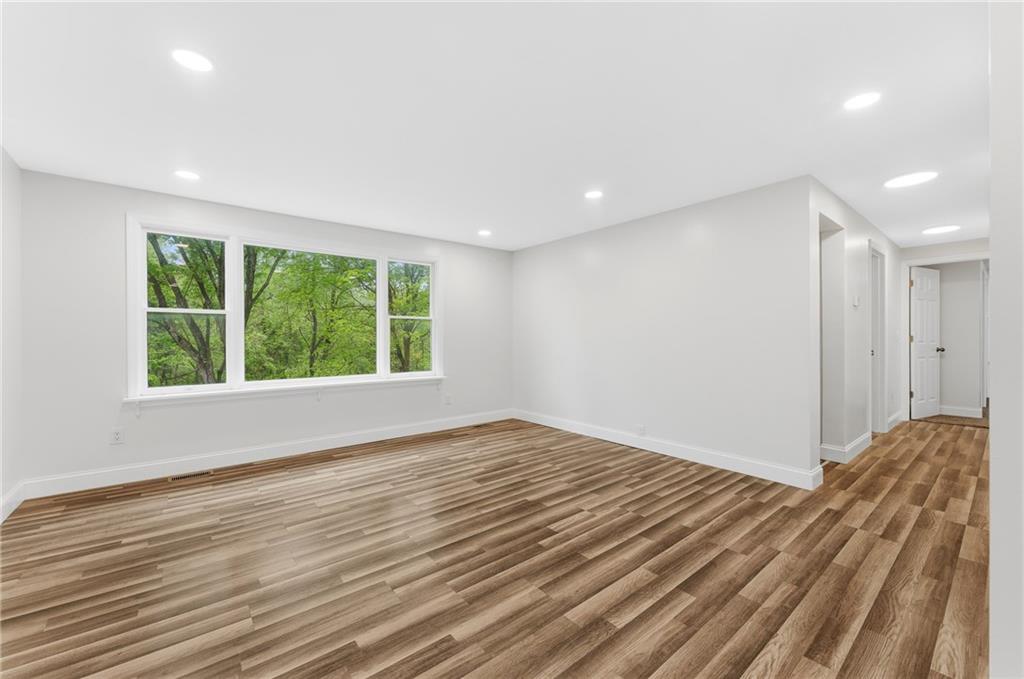 270 Shortcut Road Jefferson, PA 15344 - Photo 37 of 50 Gallery Image 37