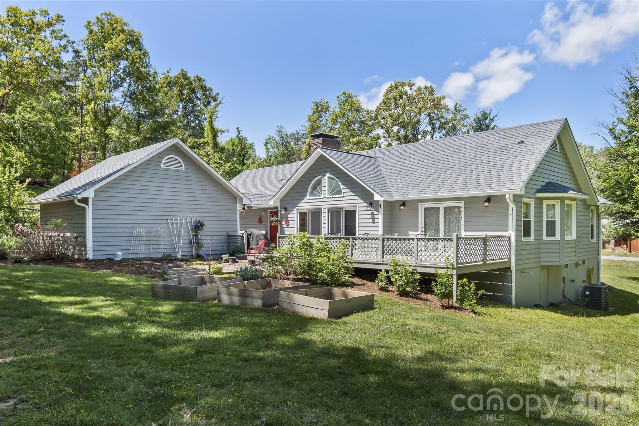 10 Applecross Road Weaverville, NC 28787 - Photo 32 of 37 Gallery Image 32