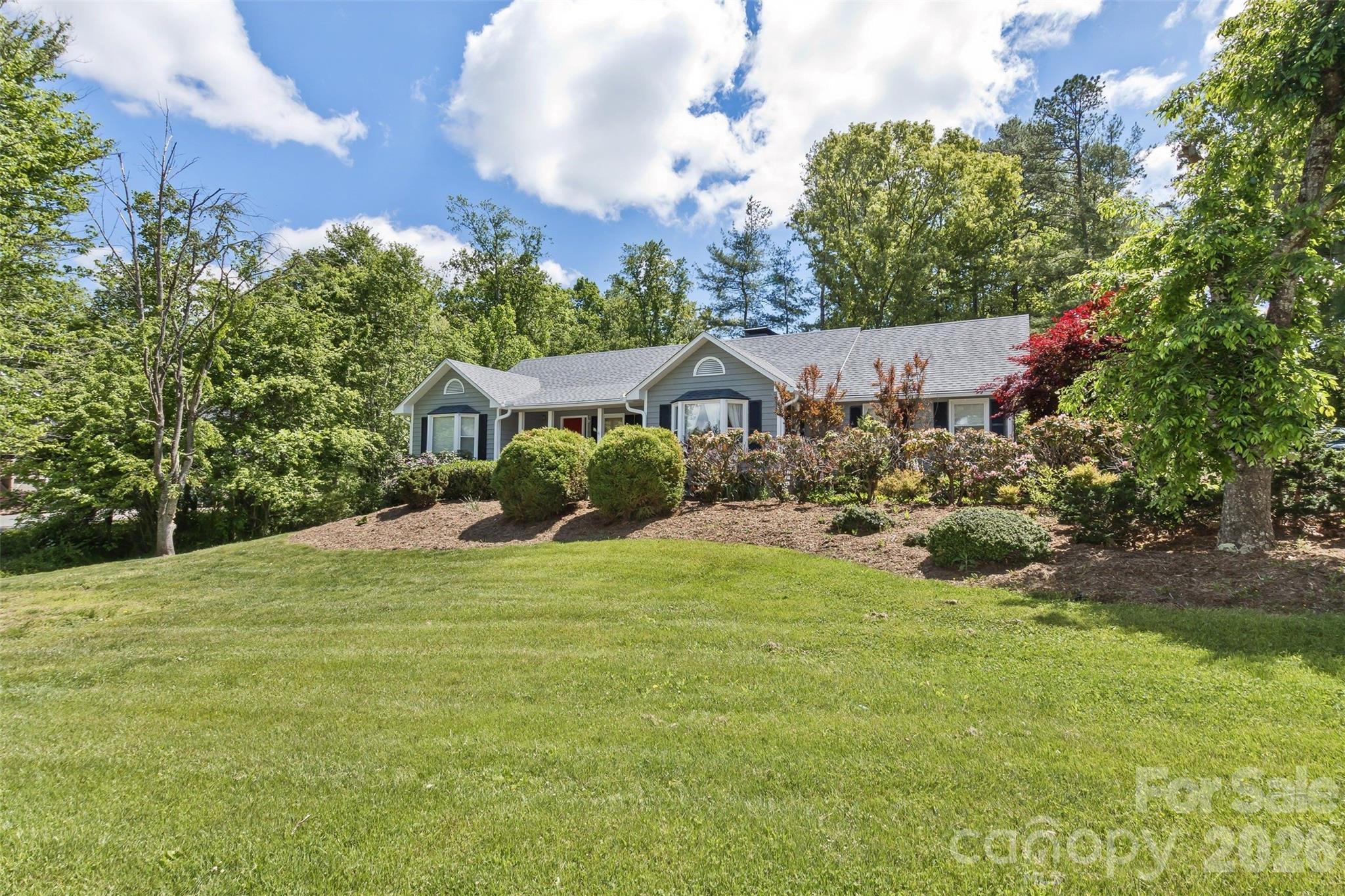 10 Applecross Road Weaverville, NC 28787 - Photo 5 of 37 Gallery Image 5