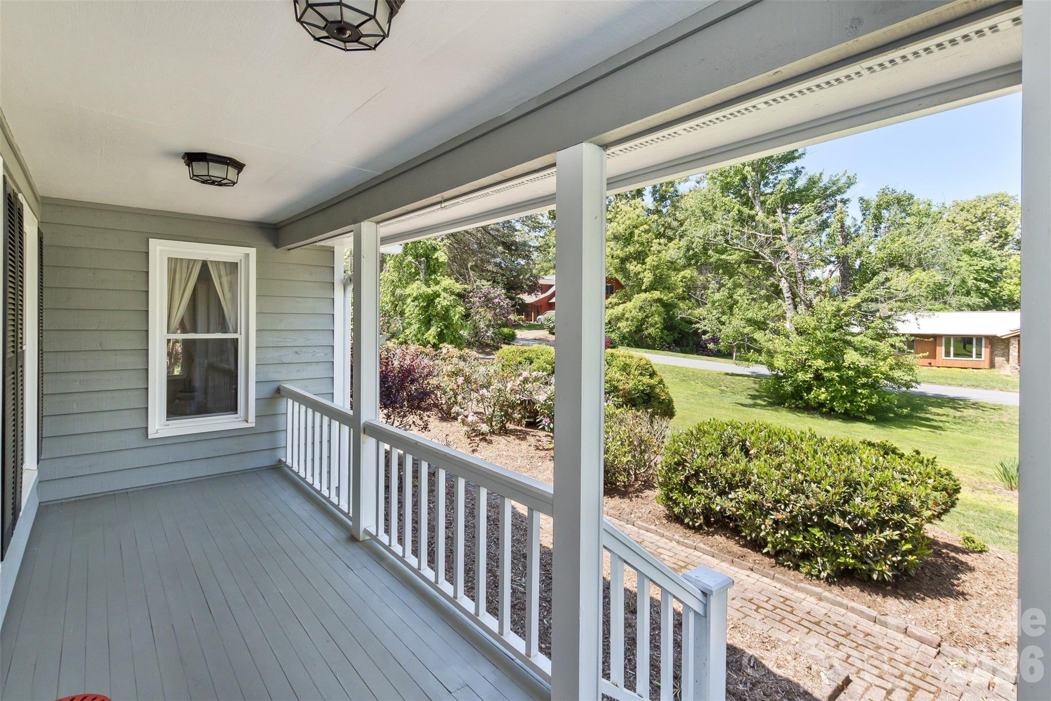 10 Applecross Road Weaverville, NC 28787 - Photo 10 of 37 Gallery Image 10