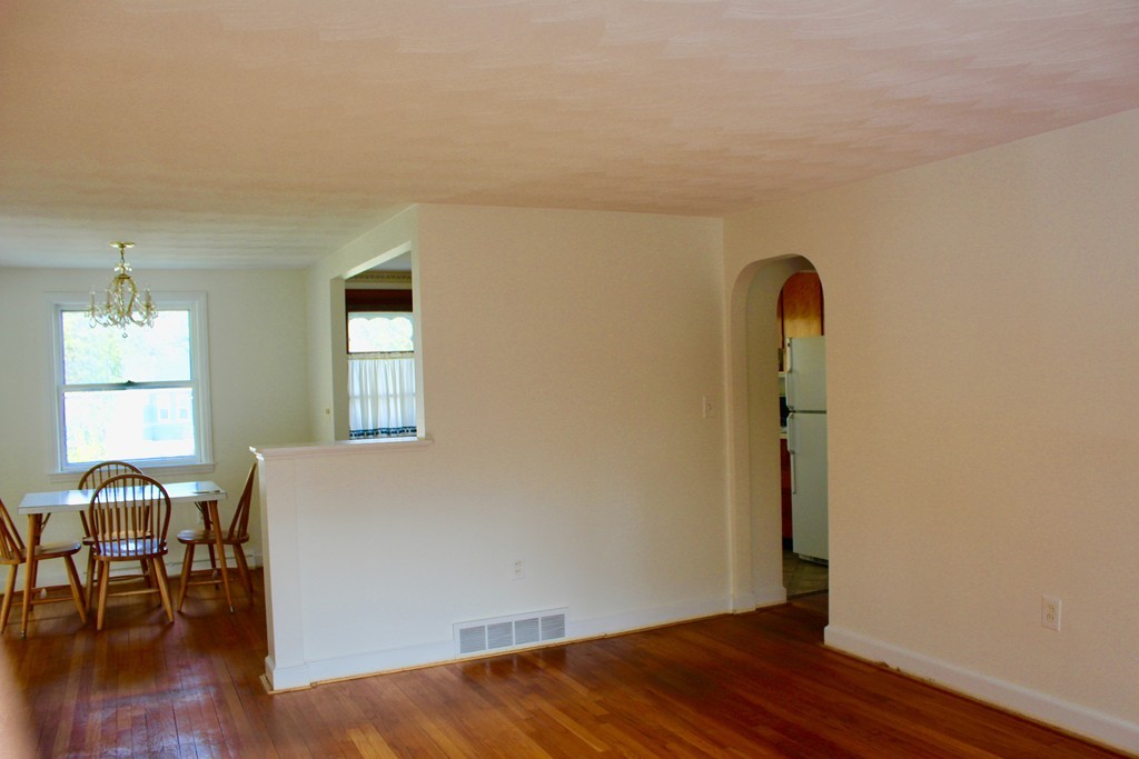 54 Selwyn Road Braintree, MA 02184 - Photo 15 of 28 Gallery Image 15