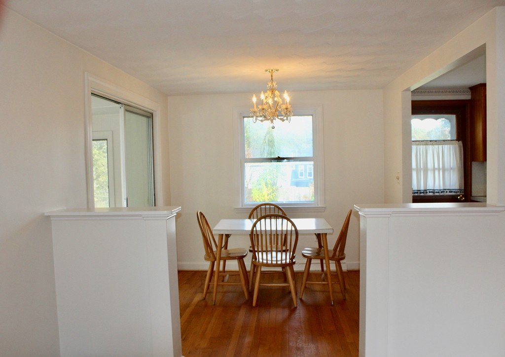 54 Selwyn Road Braintree, MA 02184 - Photo 10 of 28 Gallery Image 10