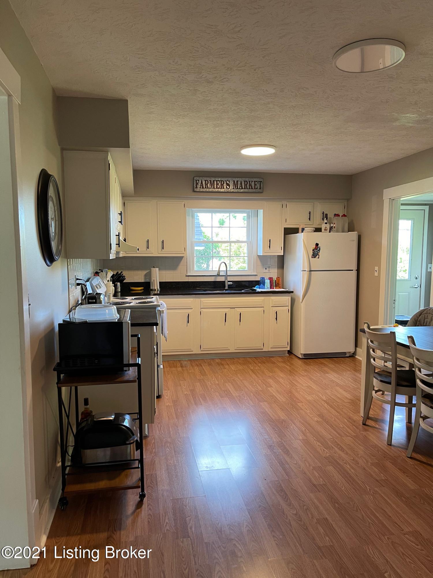 8021 Waddy Road Waddy, KY 40076 - Photo 11 of 16 Kitchen