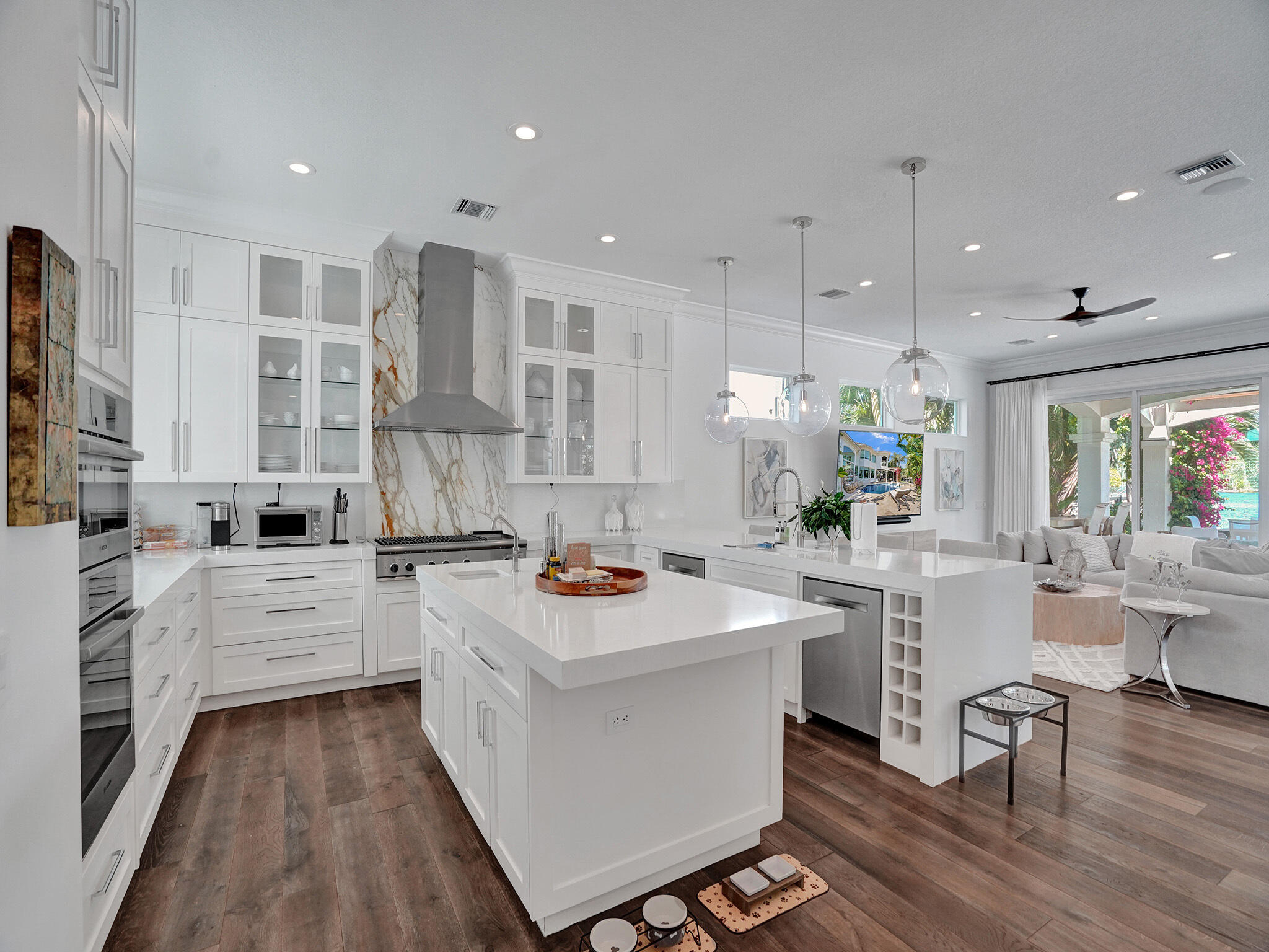 3798 Northeast 7th Drive Boca Raton, FL 33431 - Photo 12 of 79 DSC04170