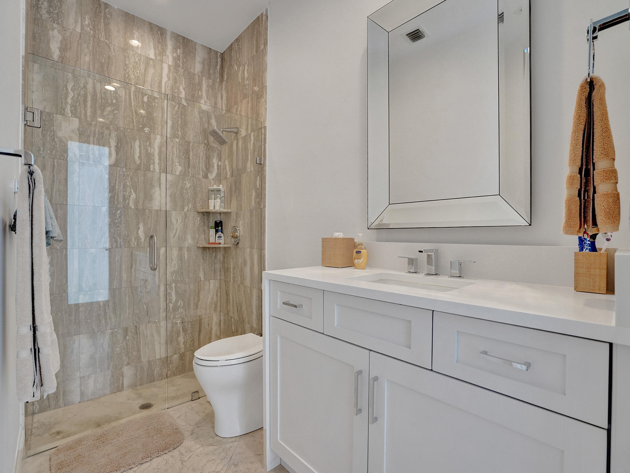 3798 Northeast 7th Drive Boca Raton, FL 33431 - Photo 49 of 79 DSC04053
