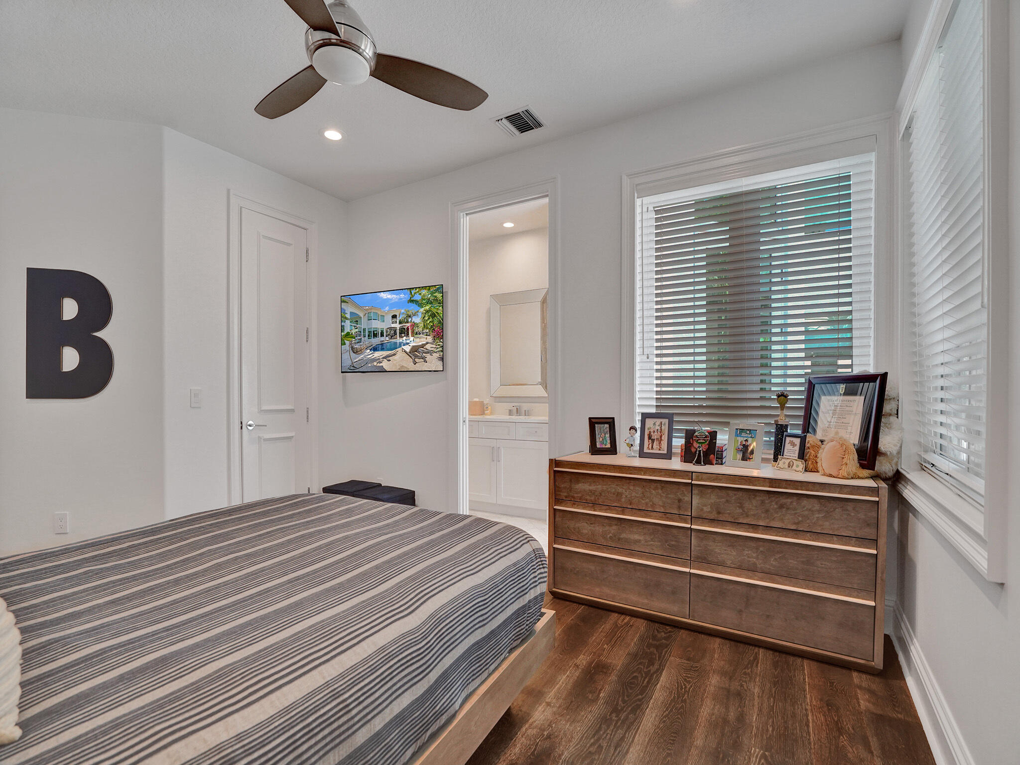 3798 Northeast 7th Drive Boca Raton, FL 33431 - Photo 50 of 79 DSC04050