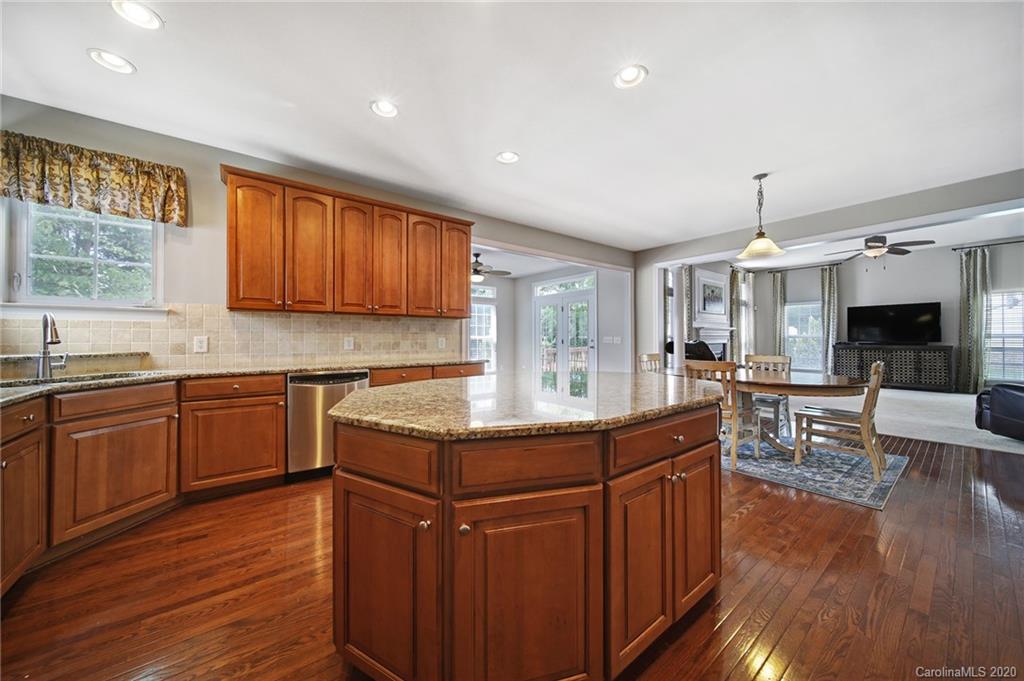 340 Fischer Road Fort Mill, SC 29715 - Photo 10 of 45