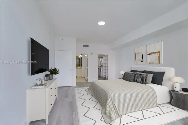 $5,000 | 3340 Northeast 190th Street, Unit 1102, Aventura, FL 33180