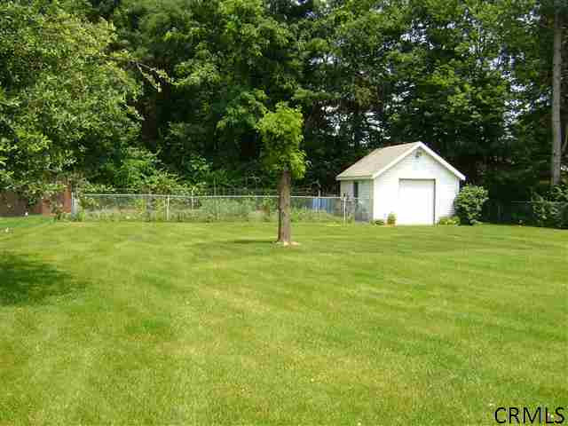 2013 Lisa Lane Schenectady, NY 12303 - Photo 24 of 24 Photo 24