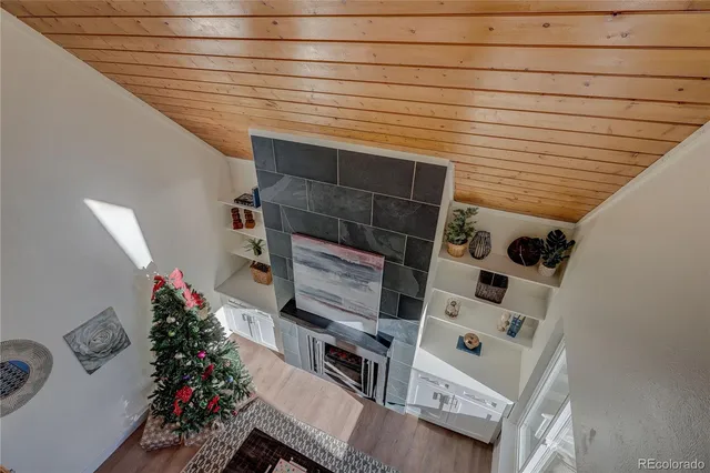 a close view of a refrigerator in the kitchen