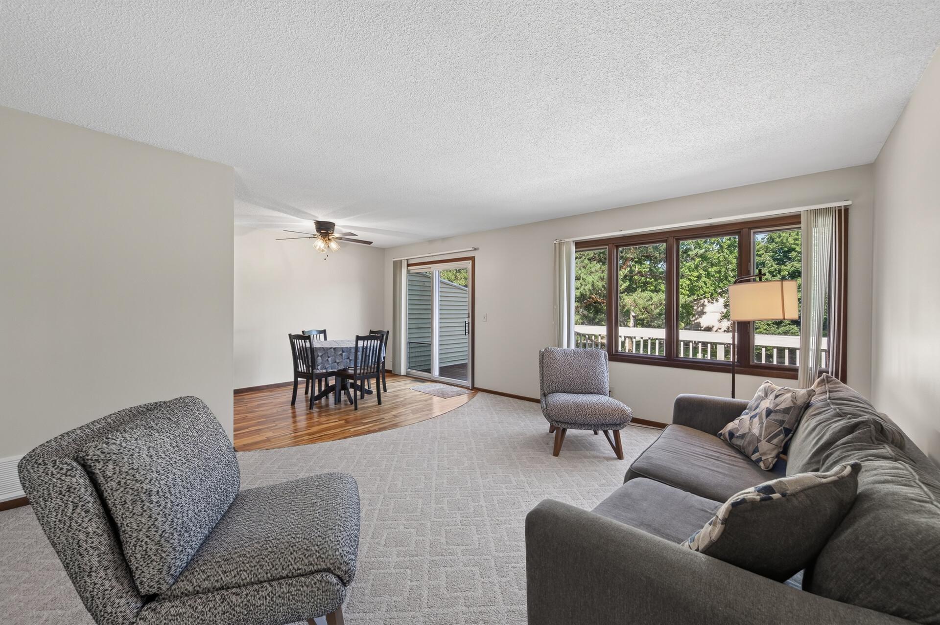 4664 Ridge Cliff Drive Eagan, MN 55122 - Photo 15 of 36