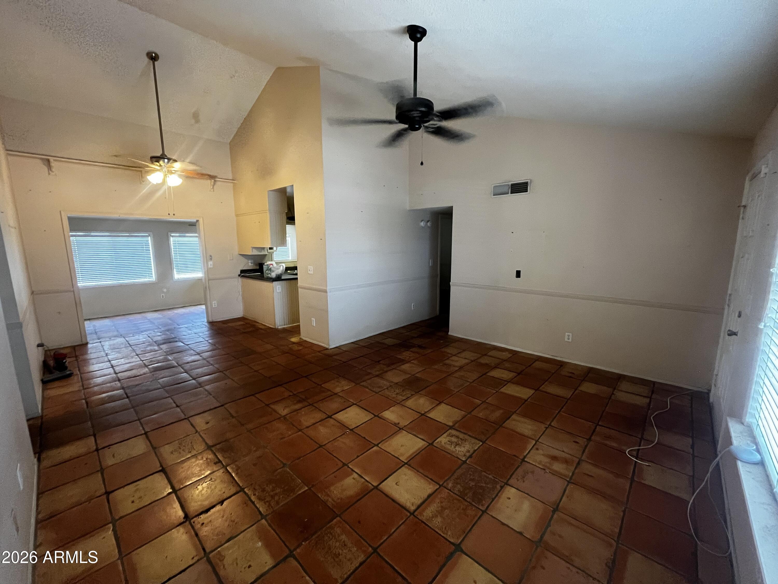 5922 West Hearn Road Glendale, AZ 85306 - Photo 22 of 45 IMG_3143