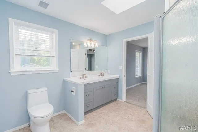 $399,900 | 218 South King Street, Lebanon, MO 65536