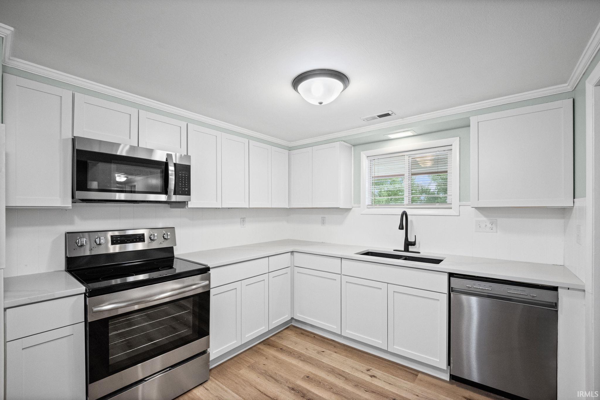 3049 South Park Road Kokomo, IN 46902 - Photo 5 of 35