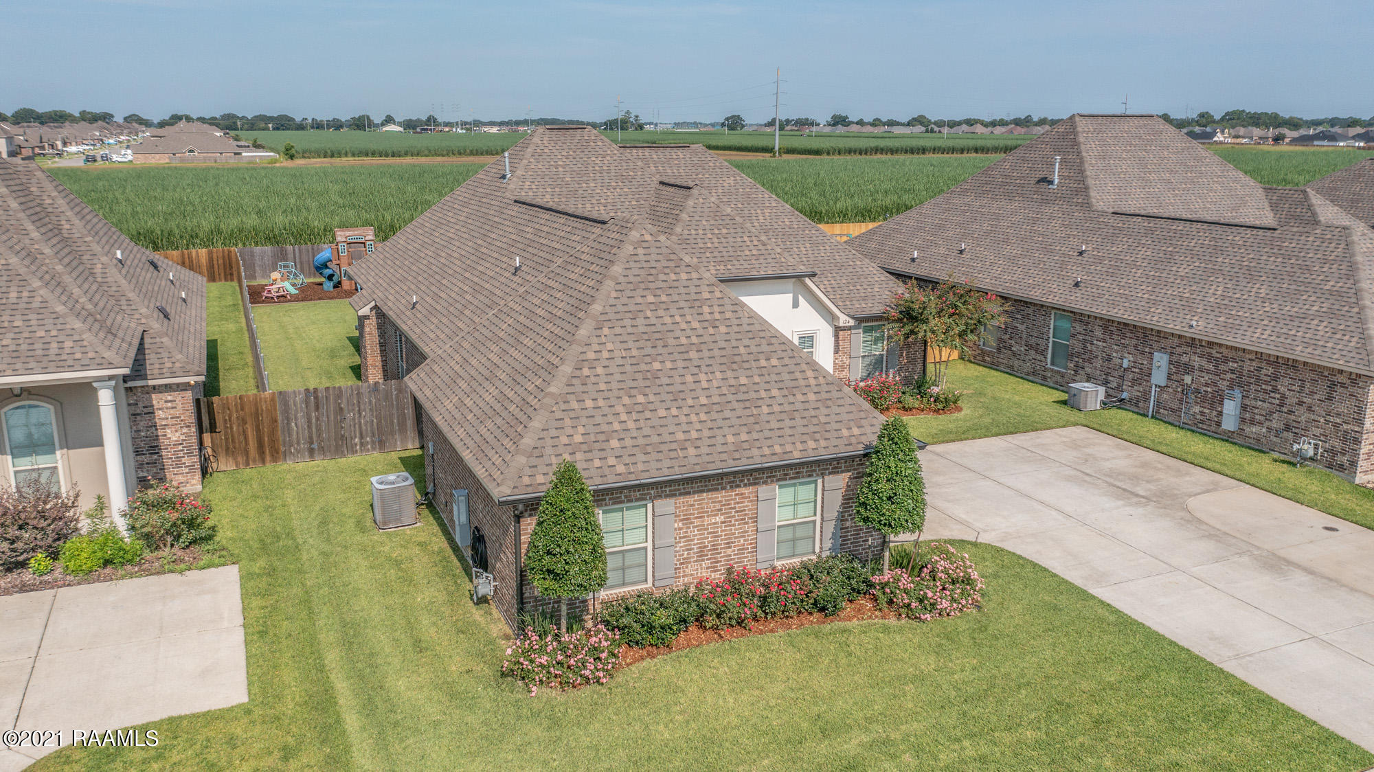 124 Chemet Road Youngsville, LA 70592 - Photo 6 of 42 Gallery Image 6