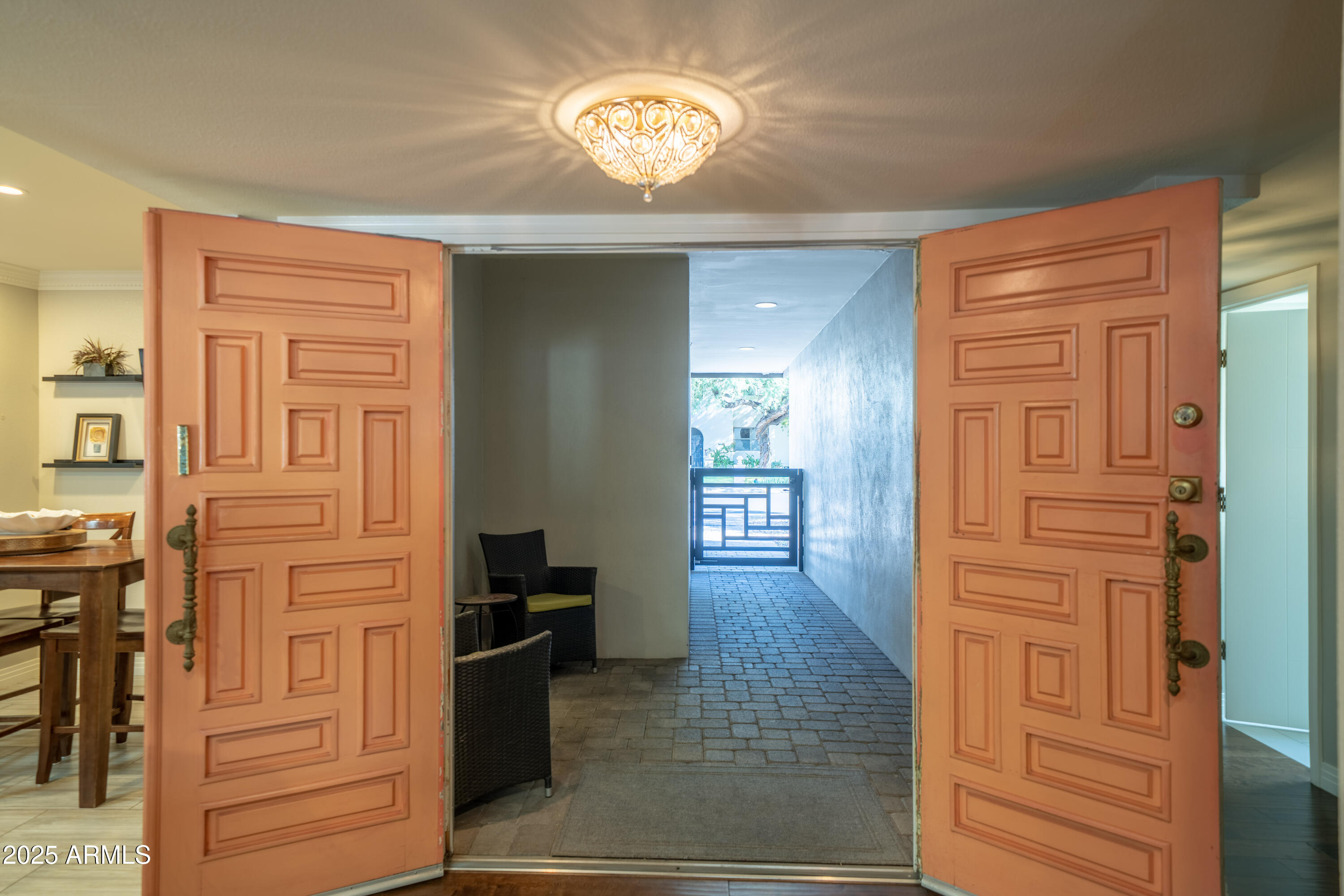 3514 North 25th Place Phoenix, AZ 85016 - Photo 7 of 63 14-DSC05510-HDR