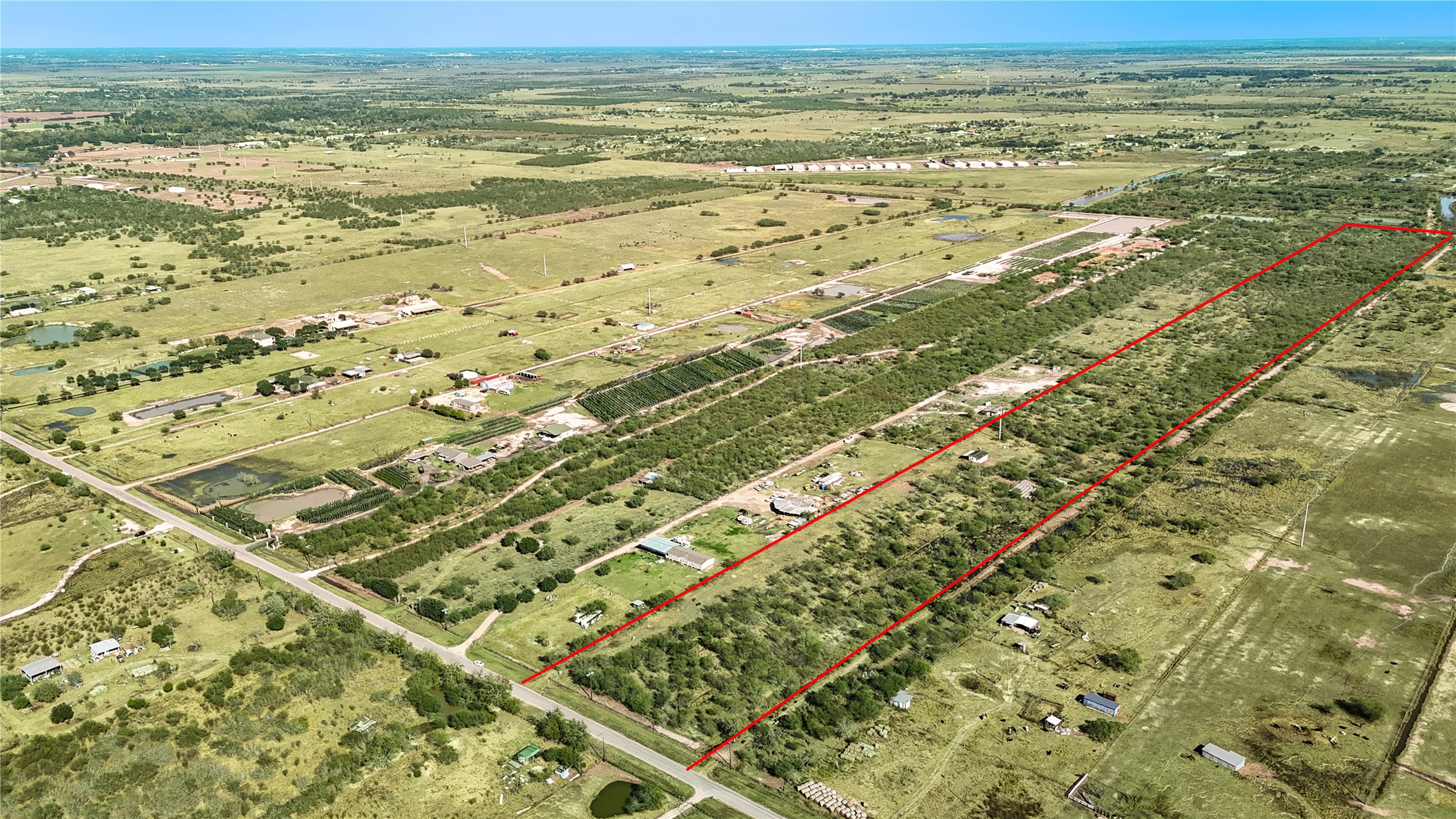 10742-10828 Kerr Road Hempstead, TX 77445 - Photo 5 of 12 a view of an ocean