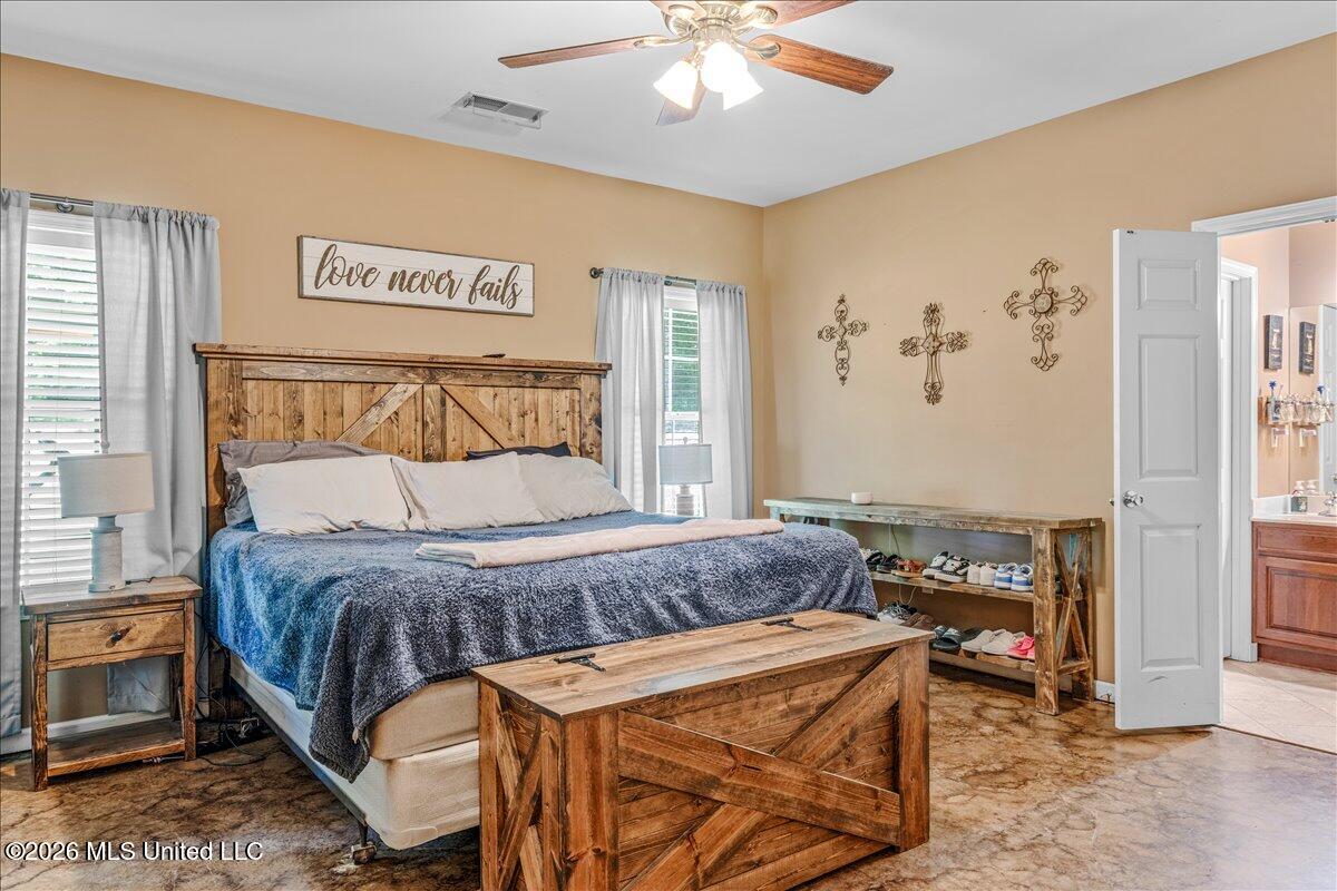 3686 Rhett Butler Drive Hernando, MS 38632 - Photo 15 of 36 25-R5C_4010