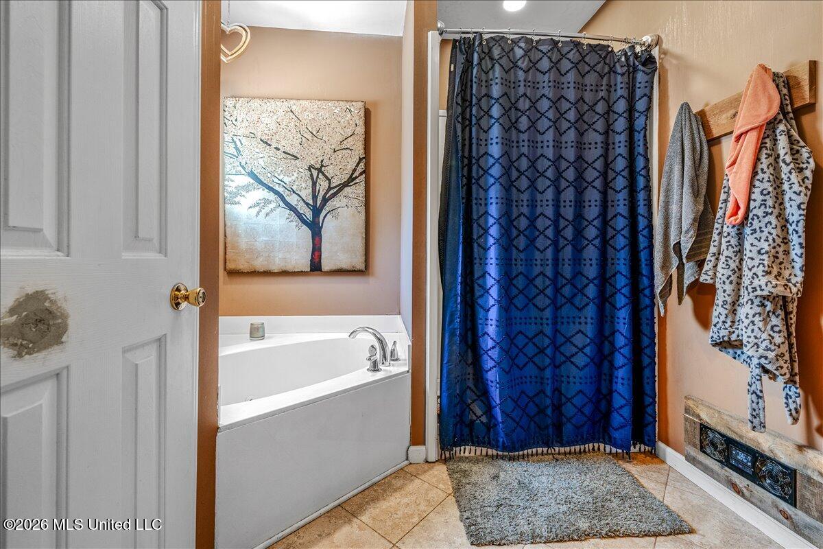 3686 Rhett Butler Drive Hernando, MS 38632 - Photo 18 of 36 28-R5C_4025