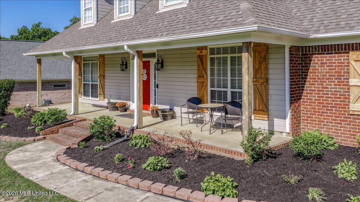 3686 Rhett Butler Drive Hernando, MS 38632 - Photo 3 of 36 06-DJI_20260420161831_0470_D