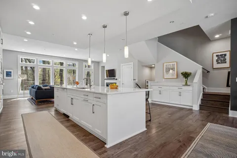 $1,410,000 | 5344 Merriam Street, Bethesda, MD 20814