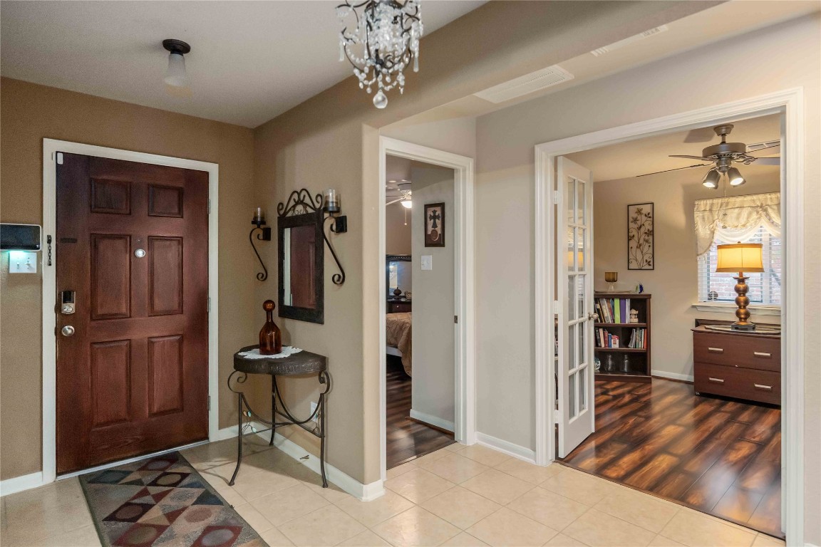 3022 Pathfinders Pass Spring, TX 77373 - Photo 2 of 24 a view of a livingroom with furniture and a bedroom