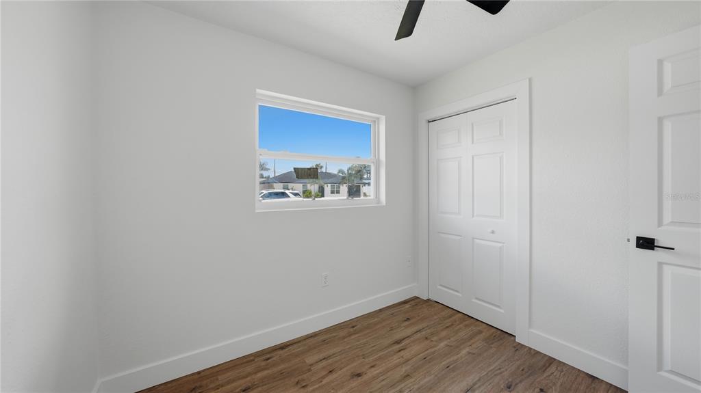 561 Yale Road Venice, FL 34293 - Photo 9 of 23