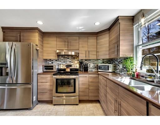16 Apple Tree Road Tewksbury, MA 01876 - Photo 2 of 24 Gallery Image 2