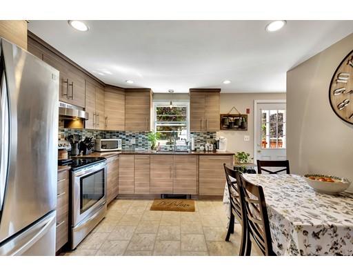 16 Apple Tree Road Tewksbury, MA 01876 - Photo 4 of 24 Gallery Image 4