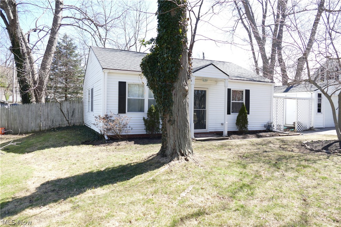 1843 Clyde Road Madison, OH 44057 - Photo 2 of 11 Gallery Image 2