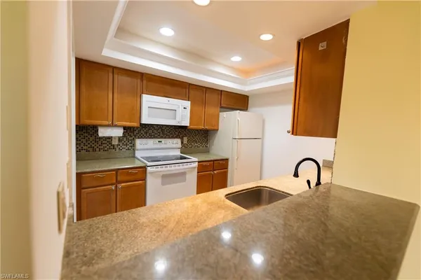 $1,475 | 3655 Boca Ciega Drive, Unit 306, Naples, FL 34112