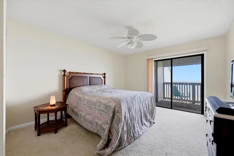 $275,000 | 818 Bahia Del Sol Drive, Unit 28, Ruskin, FL 33570