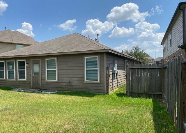 814 Rough Cut Court Houston, TX 77090 - Photo 15 of 16 Gallery Image 15