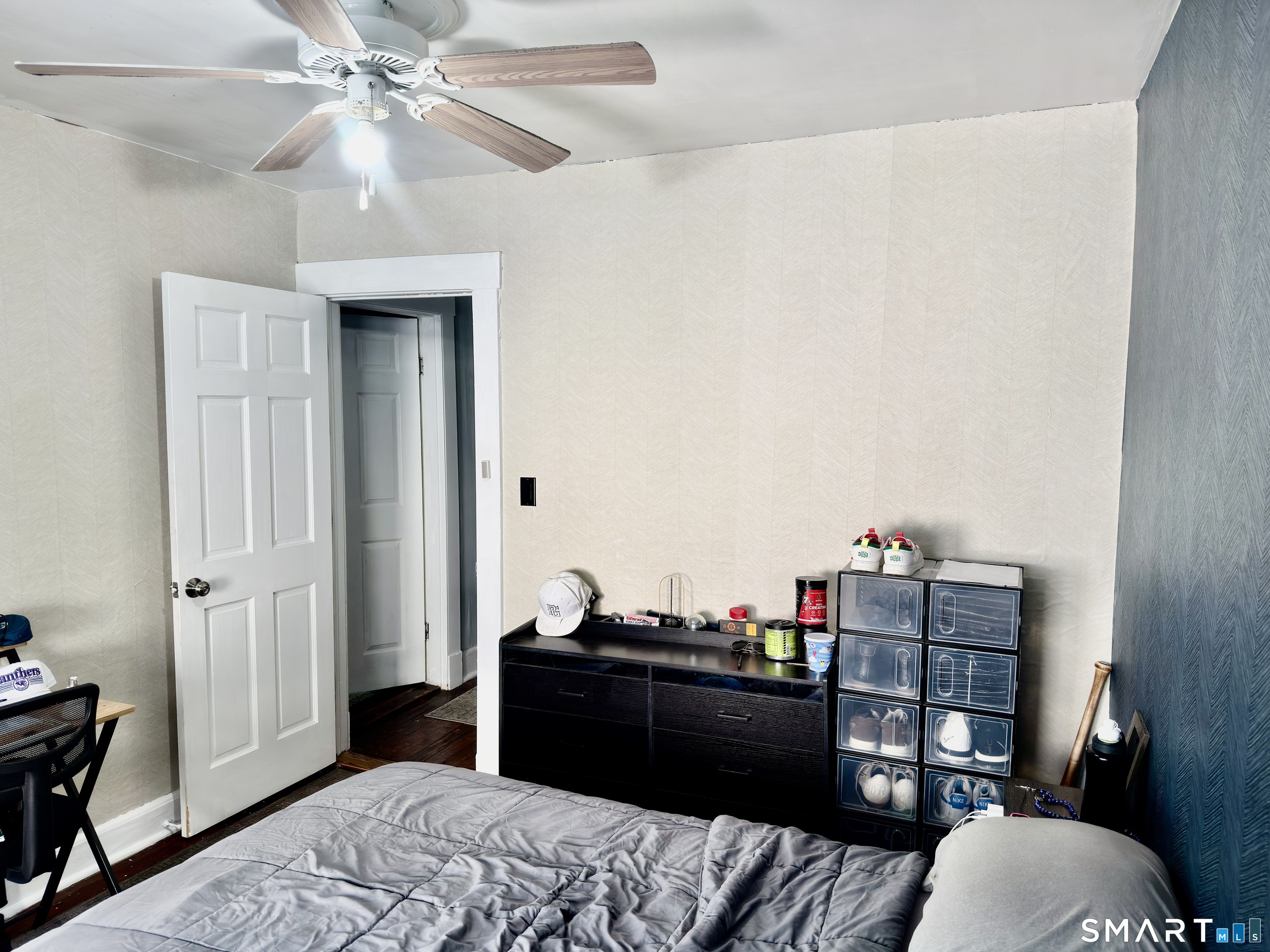 102 Circuit Avenue Waterbury, CT 06708 - Photo 8 of 16