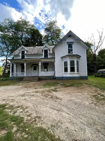 $324,900 | 207 River Road, Cambridge, VT 05444